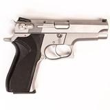 SMITH & WESSON 5906 - 2 of 3