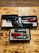 HK HK MOD 4 - 1 of 4