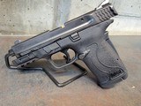 SMITH & WESSON M&P 380 SHIELD EZ - 1 of 2