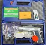 COLT 1911 Gold Cup National Match Series 70 9MM - 1 of 6