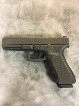 GLOCK 17Gen4 - 2 of 3