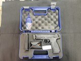 SMITH AND WESSON M&P 9 - 4 of 4