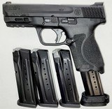 SMITH & WESSON M&P9 M2.0 - 1 of 6