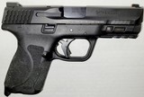 SMITH & WESSON M&P9 M2.0 - 3 of 6