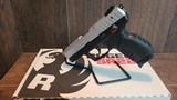 RUGER SR22 - 4 of 11