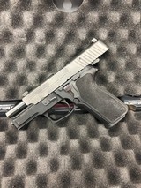 SIG SAUER P229 NITRON - 2 of 4