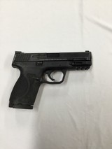 SMITH & WESSON M&P 40 - 2 of 3