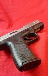 SMITH & WESSON SD9VE - 5 of 5