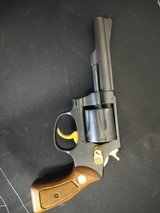 SMITH & WESSON 33-1 - 2 of 3