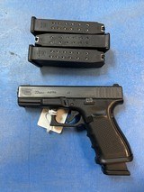 GLOCK G23 GEN 4 WITH NIGHT SIGHTS - 2 of 6