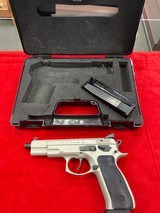 CZ-USA 75B OMEGA - 5 of 5