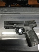 SMITH & WESSON SD9 - 1 of 4