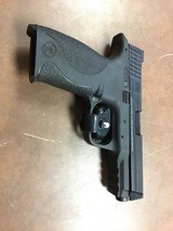 SMITH AND WESSON m&p 40 - 5 of 7