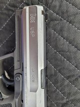 HECKLER & KOCH H&K USP .40 - 3 of 6