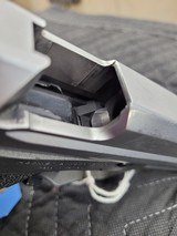 HECKLER & KOCH H&K USP .40 - 5 of 6