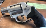 SMITH AND WESSON 637 - 1 of 3