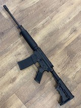 BUSHMASTER xm15-e2s flattop ar 15 in hard case - 2 of 7