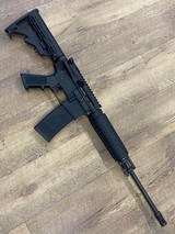 BUSHMASTER xm15-e2s flattop ar 15 in hard case - 5 of 7