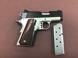 KIMBER ultra carry two tone - 4 of 7