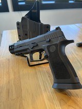 SIG SAUER P320 XCARRY LEGION - 1 of 2
