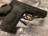 SMITH & WESSON M&P40 M2.0 - 9 of 13