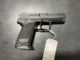 HECKLER & KOCH USP - 2 of 3