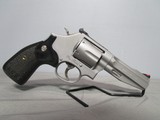 SMITH & WESSON 686-6 PRO SERIES - 1 of 9