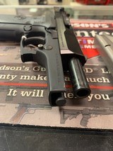 STOEGER COUGAR 8000 - 6 of 7