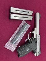 SMITH & WESSON SW22 VICTORY - 1 of 4