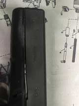 GLOCK 17 - 4 of 6