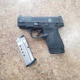 SMITH & WESSON M&P 40 SHIELD - 2 of 2