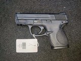 SMITH & WESSON M&P40C - 1 of 4