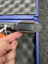 COLT 1911 LIGHTWEIGHT DEFENDER NIGHT DOT - 3 of 7