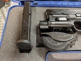 SMITH & WESSON M&P40 PERFORMANCE CENTER PORTED - 2 of 5