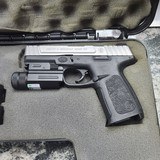 SMITH & WESSON SD40VE - 2 of 3