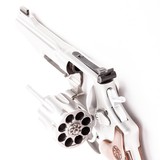 SMITH & WESSON PERFORMANCE CENTER MODEL 627-5 - 5 of 5