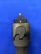 SMITH AND WESSON M&P9 Shield Plus - 5 of 6