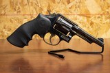 SMITH & WESSON Model 10-5 - 1 of 4