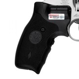 SMITH & WESSON 637 - 2 of 5