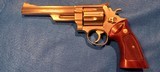 SMITH & WESSON 629 - 2 of 7