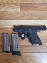 SMITH & WESSON M&P 9 SHIELD - 1 of 6