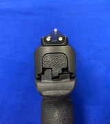 SMITH AND WESSON M&P 9 - 5 of 6