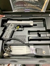 Browning 1911-380 Black Label Pro Compact - 5 of 5