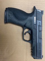 SMITH AND WESSON M&P 40 FULL SIZE WITH NIGHT SIGHTS (DEKALB COUNTY PD TRADE IN) - 5 of 7