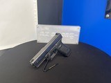 GLOCK 22 G22 GEN 4 .40 (Night Sights) POLICE TRADE IN - 5 of 7