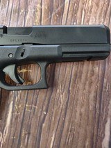 GLOCK 17 G17 Gen 5 - 2 of 6