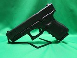 GLOCK 19 GEN 4 - 2 of 6