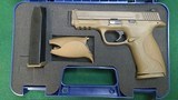 SMITH & WESSON M&P40 - 1 of 3