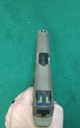 SMITH & WESSON M&P40 - 2 of 3