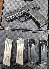 HECKLER & KOCH USP45 V1 - 6 of 6